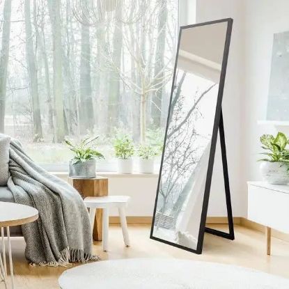 Picture of Standing Mirror